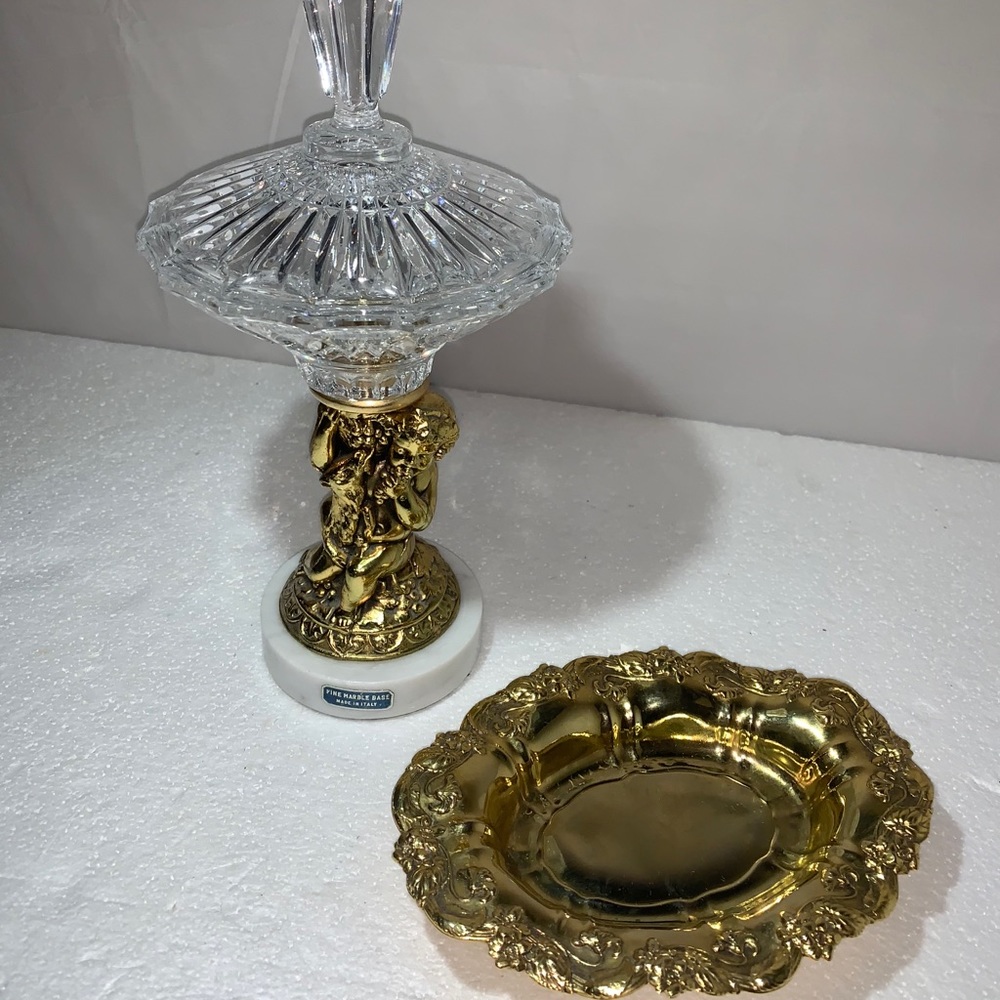 Crystal Cherub pedestal jewerly holder